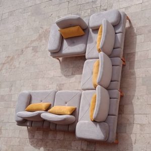 کارگاه مبل سازی در غرب تهران